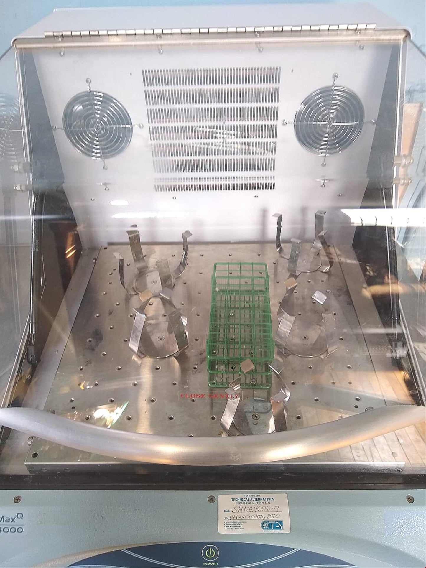 REFURBISHED THERMO BARNST MaxQ4000 REFRIGERAT ORBITAL SHAKE INCUBATOR WATCHVIDEO