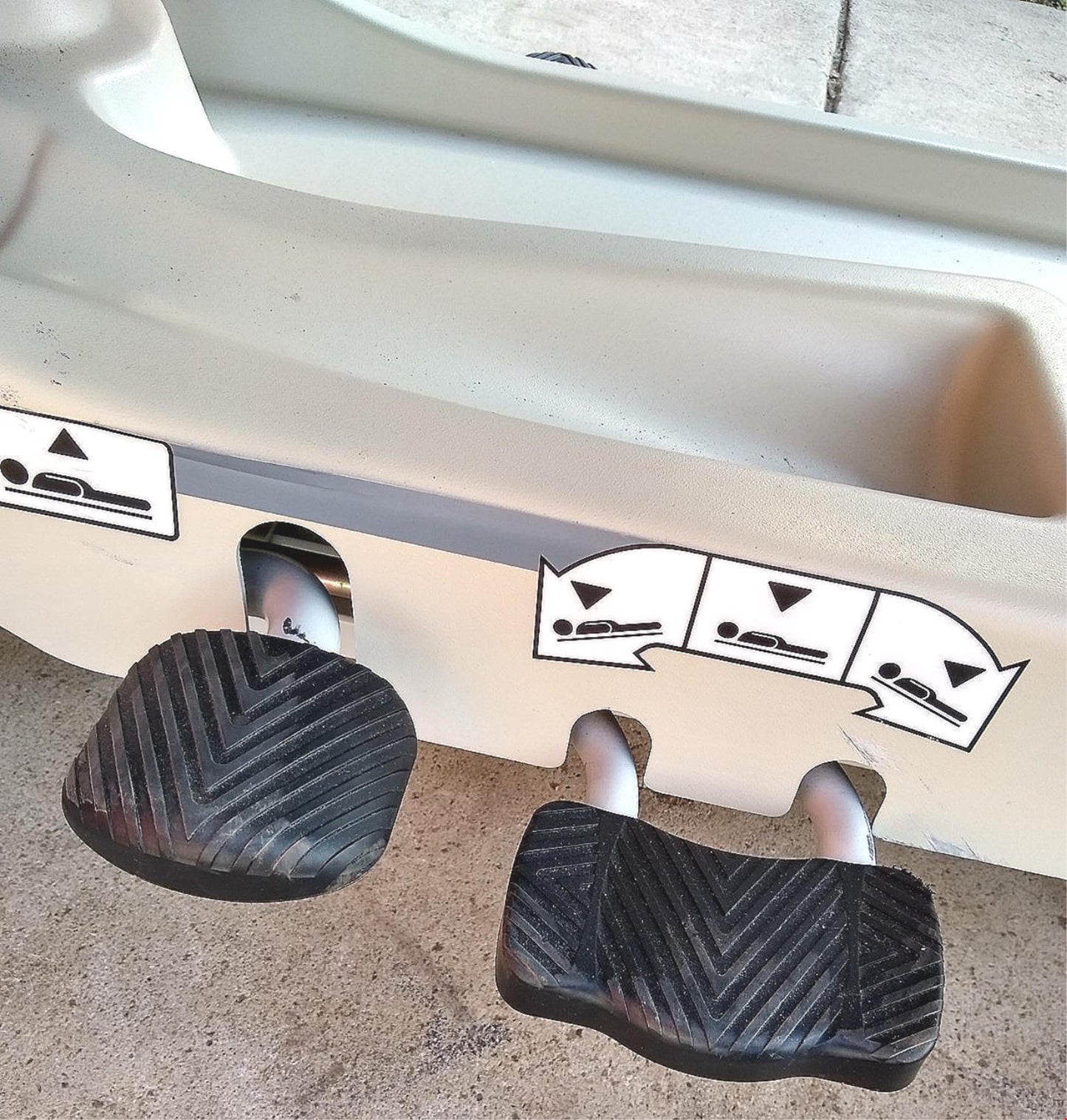 STRYKER ST104 (0735) HOSPITAL EMERGENCY TRANSPORT GURNEY STRETCHER - FREE SHIP