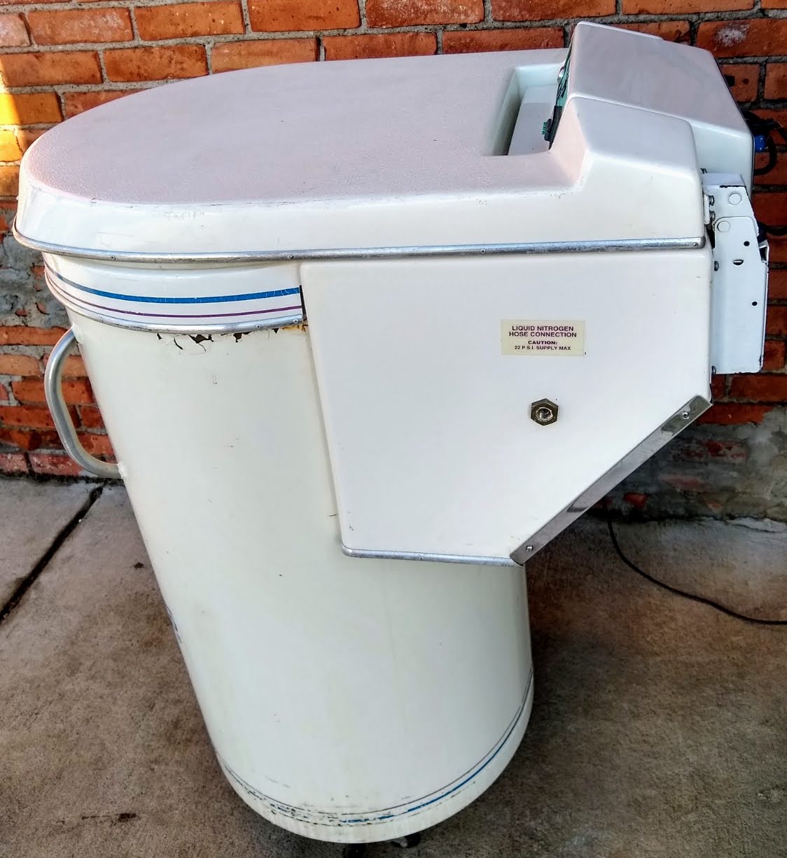 CUSTOM BIOGENIC CBS 1500 LIQUID NITROGEN -190°C CRYO DRY STORAGE TANK FREE SHIP