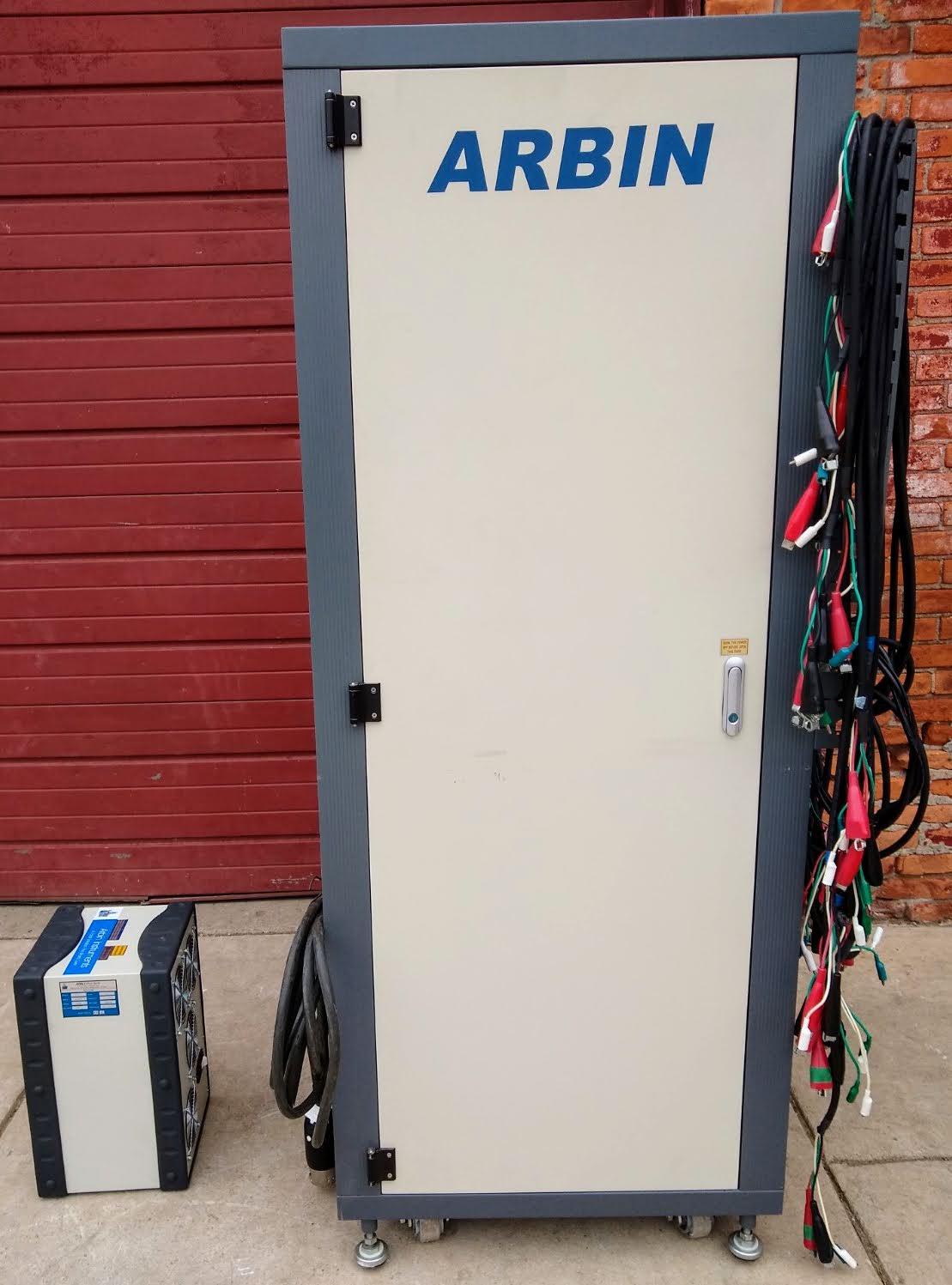 ARBIN BT-2000 BATTERY TESTER 3PH 32CHANNEL PULSE & MAIN POWER CONTROL FREE SHIP