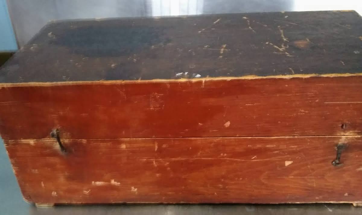 VINTAGE HISTORIC NALDER BROS of LONDON POTENTIOMETER RESISTANCE BOX 27"x13"x11"