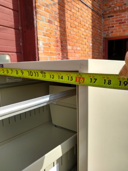 SCHWAB 5000 FIRE PROOF FILE CABINET with KEY PERFECT CONDITION FREE SHIP