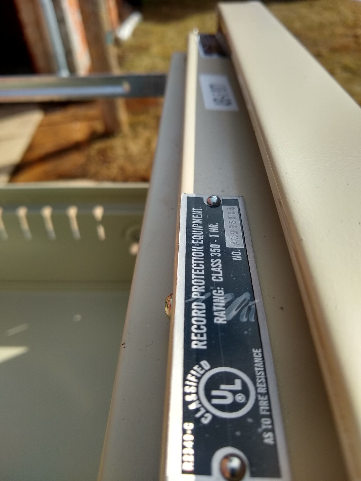 SCHWAB 5000 FIRE PROOF FILE CABINET with KEY PERFECT CONDITION FREE SHIP