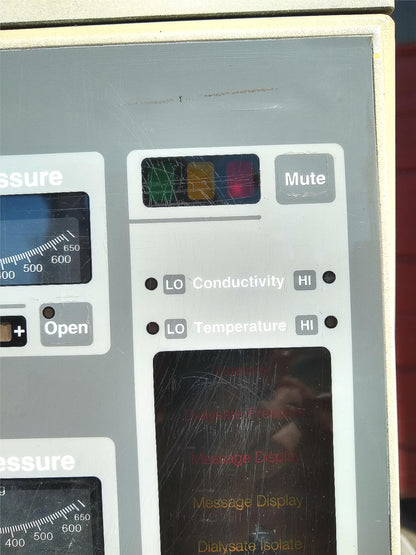 B BRAUN® 1550 HEMODIALYSIS MACHINE 5M5538R POWERS ON FINE FREE COMMERCIAL SHIPIN