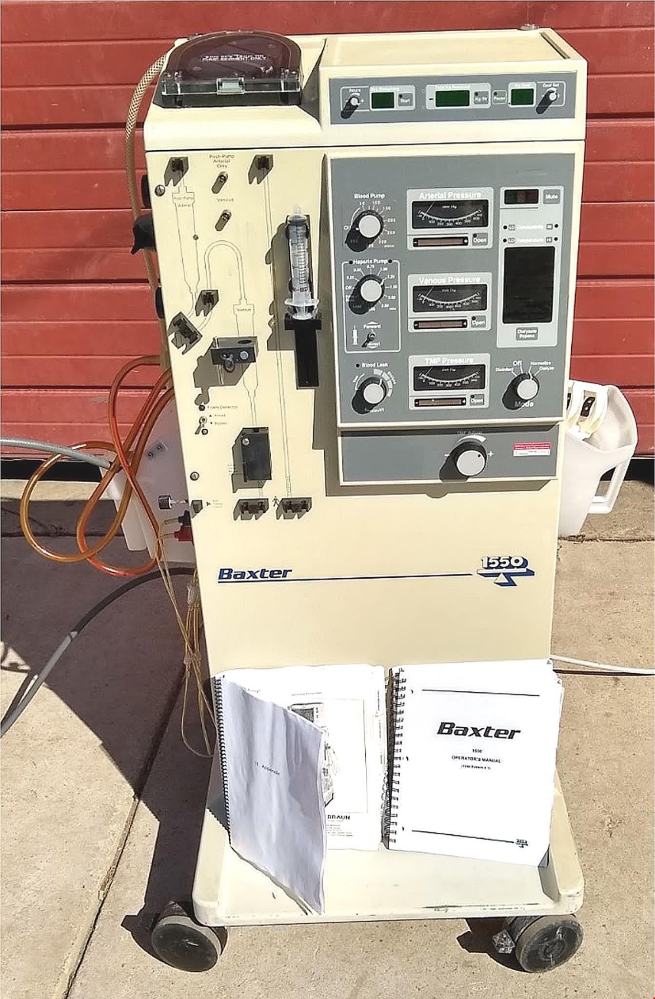 B BRAUN® 1550 HEMODIALYSIS MACHINE 5M5538R POWERS ON FINE FREE COMMERCIAL SHIPIN