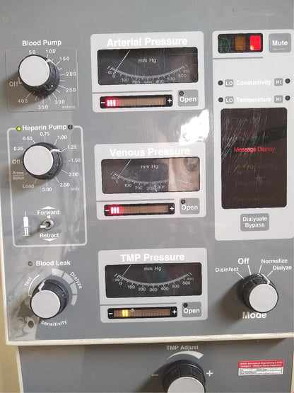 B BRAUN® 1550 HEMODIALYSIS MACHINE 5M5538R POWERS ON FINE FREE COMMERCIAL SHIPIN