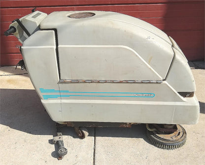 NOBLES 2701 SPEED SCRUB 27" FLOOR SCRUBBER BATTERIES CHARGER WARRANTY FREE SHIP