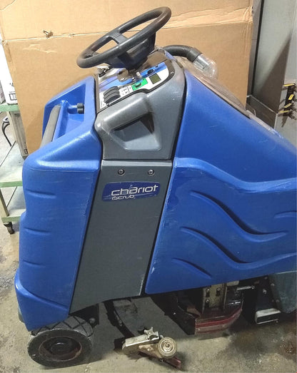 WINDSOR iSCRUB CSX24 CHARIOT RIDE ON FLOOR AUTO SCRUBBER with CHARGER FREE SHIP
