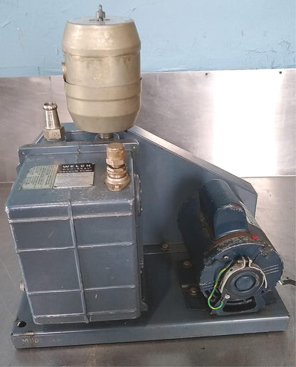 WARRANTY WELCH BELT DRIVEN DUOSEAL MODEL 1402 VACCUM PUMP 1x10⁻⁴ torr WATCHVIDEO