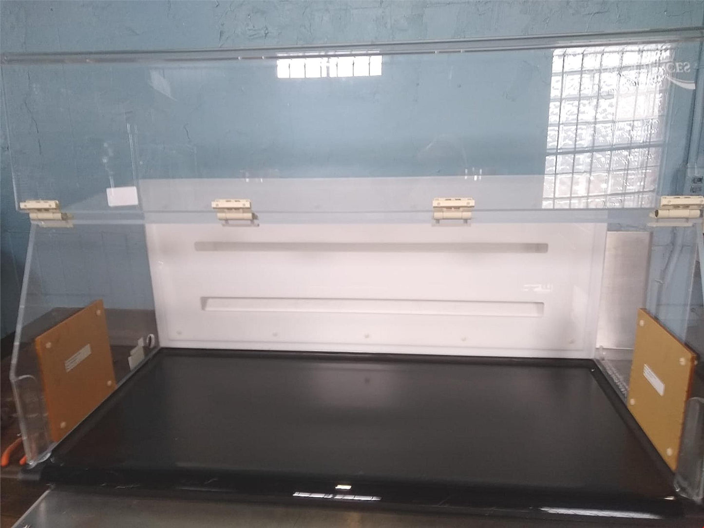 FLOW SCIENCES VBSE VENTED 3'ft SAFETY ENCLOSURE FUME HOOD FREE BUSINESS USA SHIP