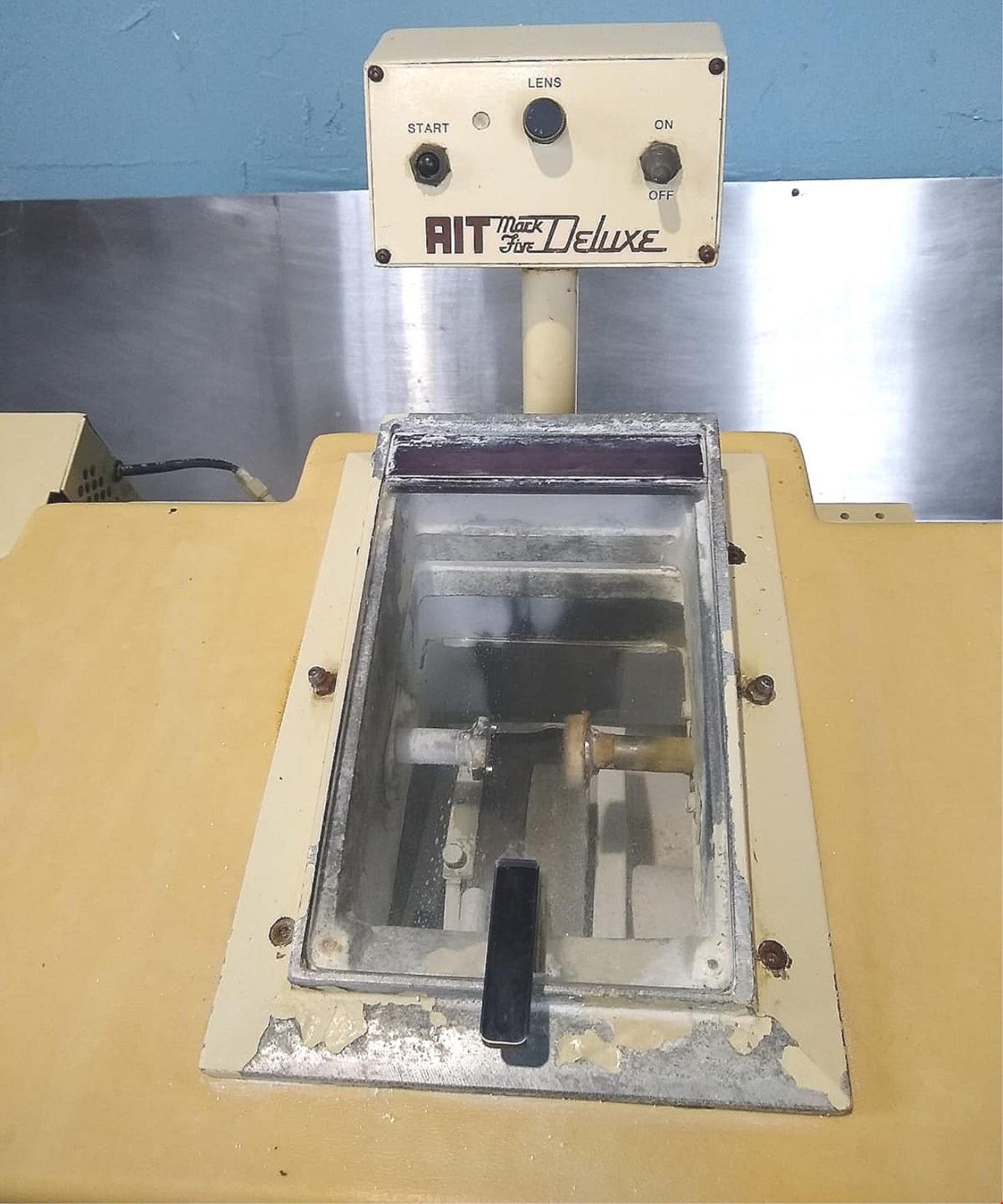 AIT MARK FIVE DELUXE 15mm POLY PLASTIC OPTICAL PATERN EDGER ROUGH WHEEL FREESHIP