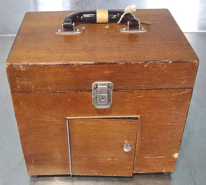 RARE VINTAGE BECKMAN MODEL G pH METER BAKELITE WOODEN BOX CASE FREE SHIPPING