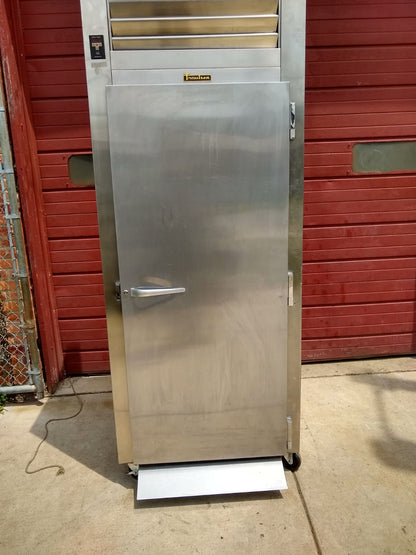 TRAULSEN RRI132LUT-FHS ROLL-IN COMMERCIAL STAINLESS STEEL REFRIGERATOR FREE SHIP