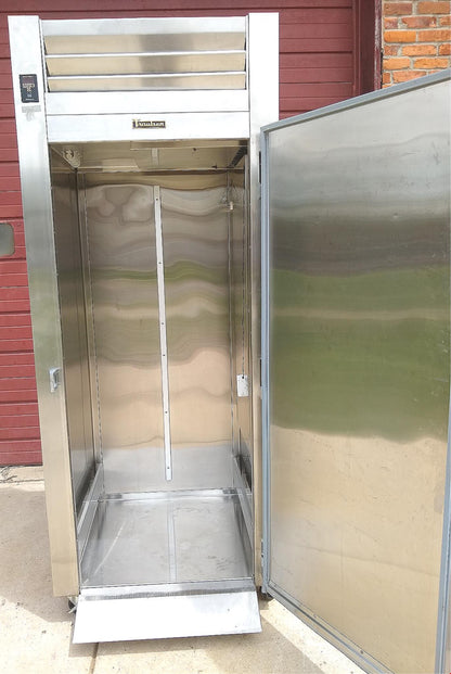 TRAULSEN RRI132LUT-FHS ROLL-IN COMMERCIAL STAINLESS STEEL REFRIGERATOR FREE SHIP