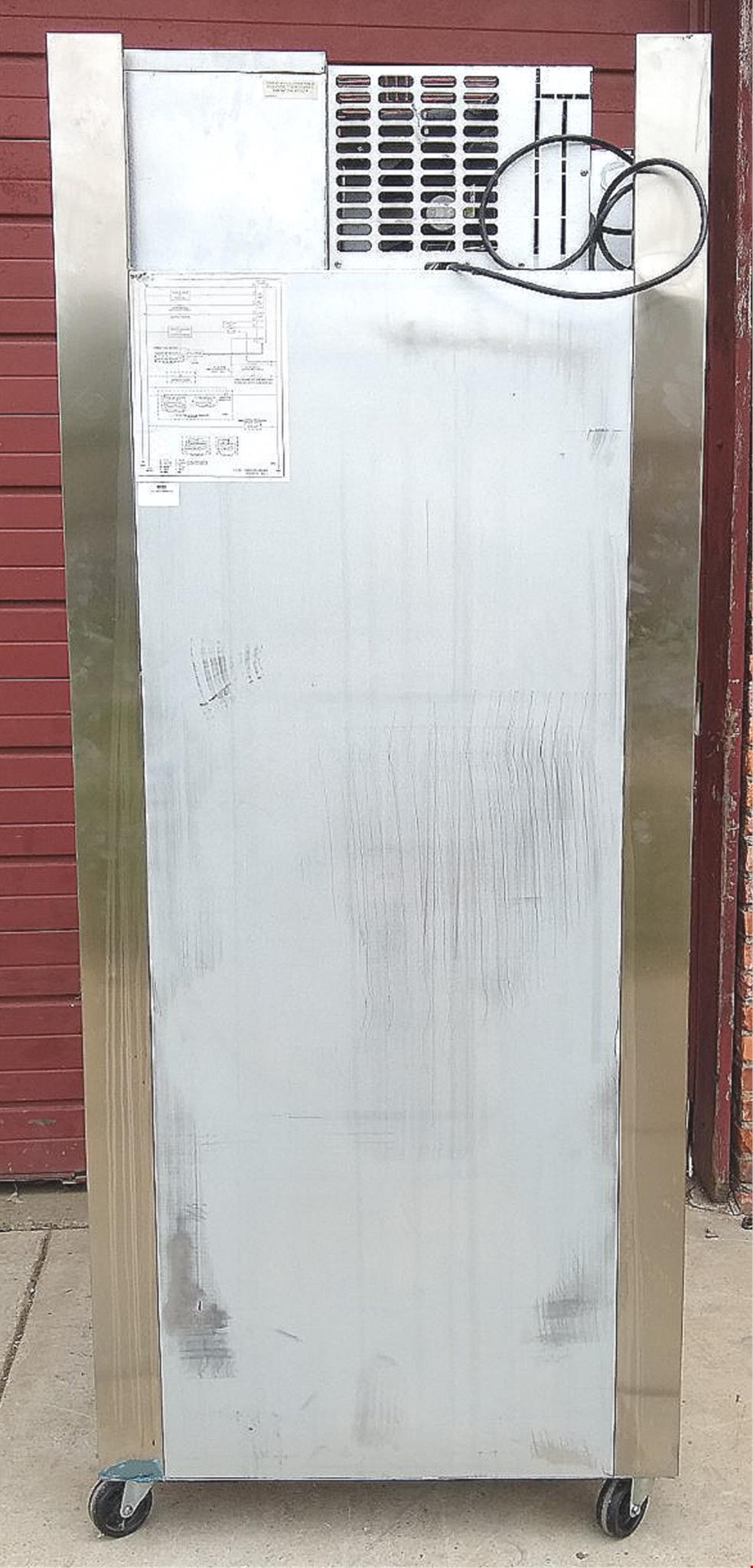 TRAULSEN RRI132LUT-FHS ROLL-IN COMMERCIAL STAINLESS STEEL REFRIGERATOR FREE SHIP