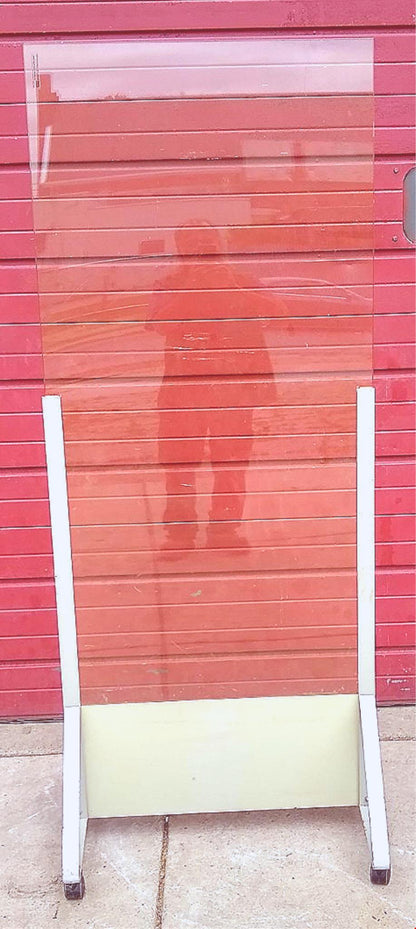 RARE 85% CLEAR MOBILE X-RAY BARRIER 0.5mmPb HOSPITAL DENTAL CLINIC VET FREE SHIP