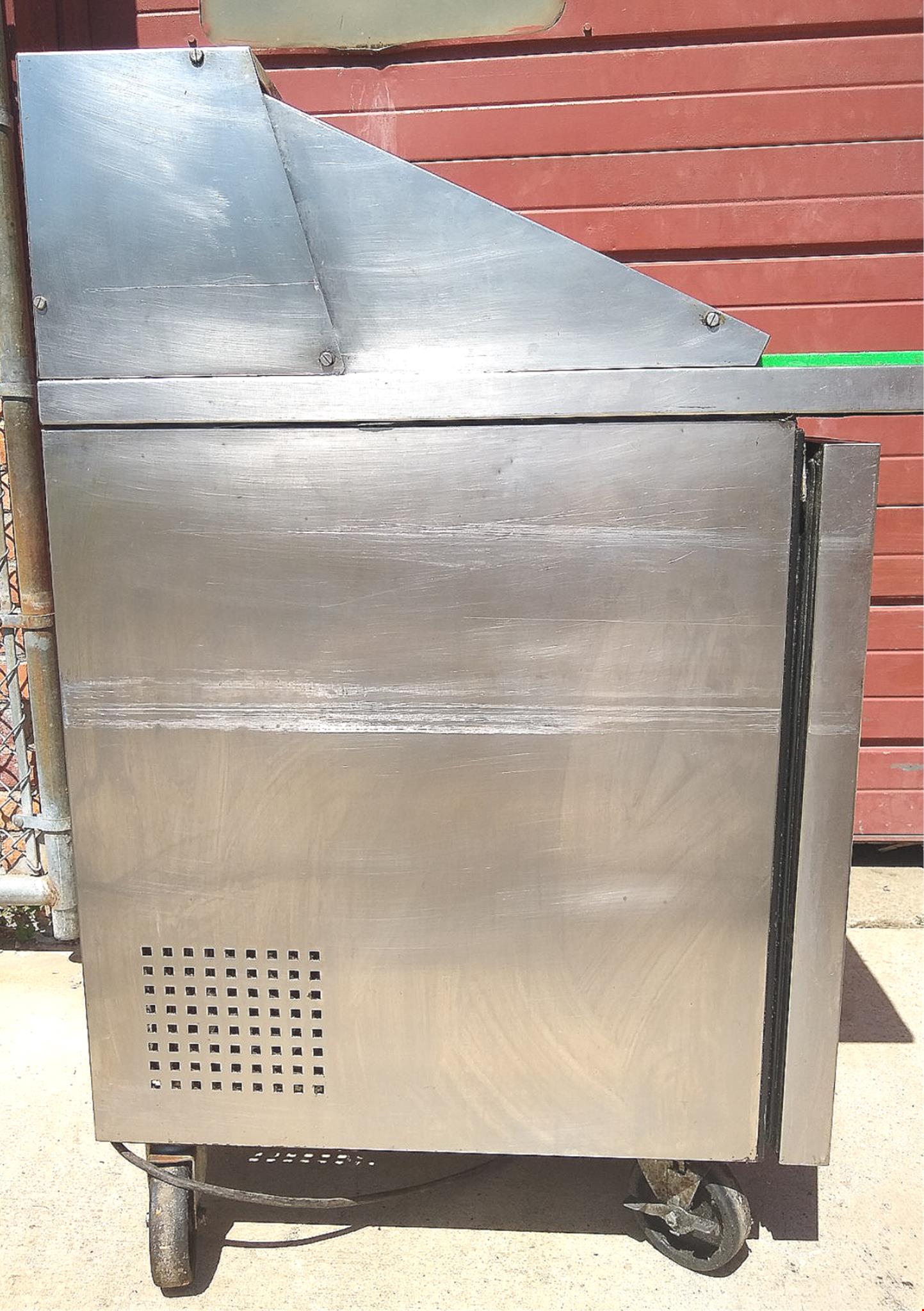 TRUE TSSU-27-12M-B 1 DOOR SANDWICH PIZZA PREP TABLE 3 TRAYS & CASTERS FREE SHIP