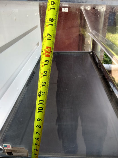 FLOW SCIENCES VBSE VENTED 4ft SAFETY ENCLOSURE FUME HOOD with 2 FAN FILTER MOUNT