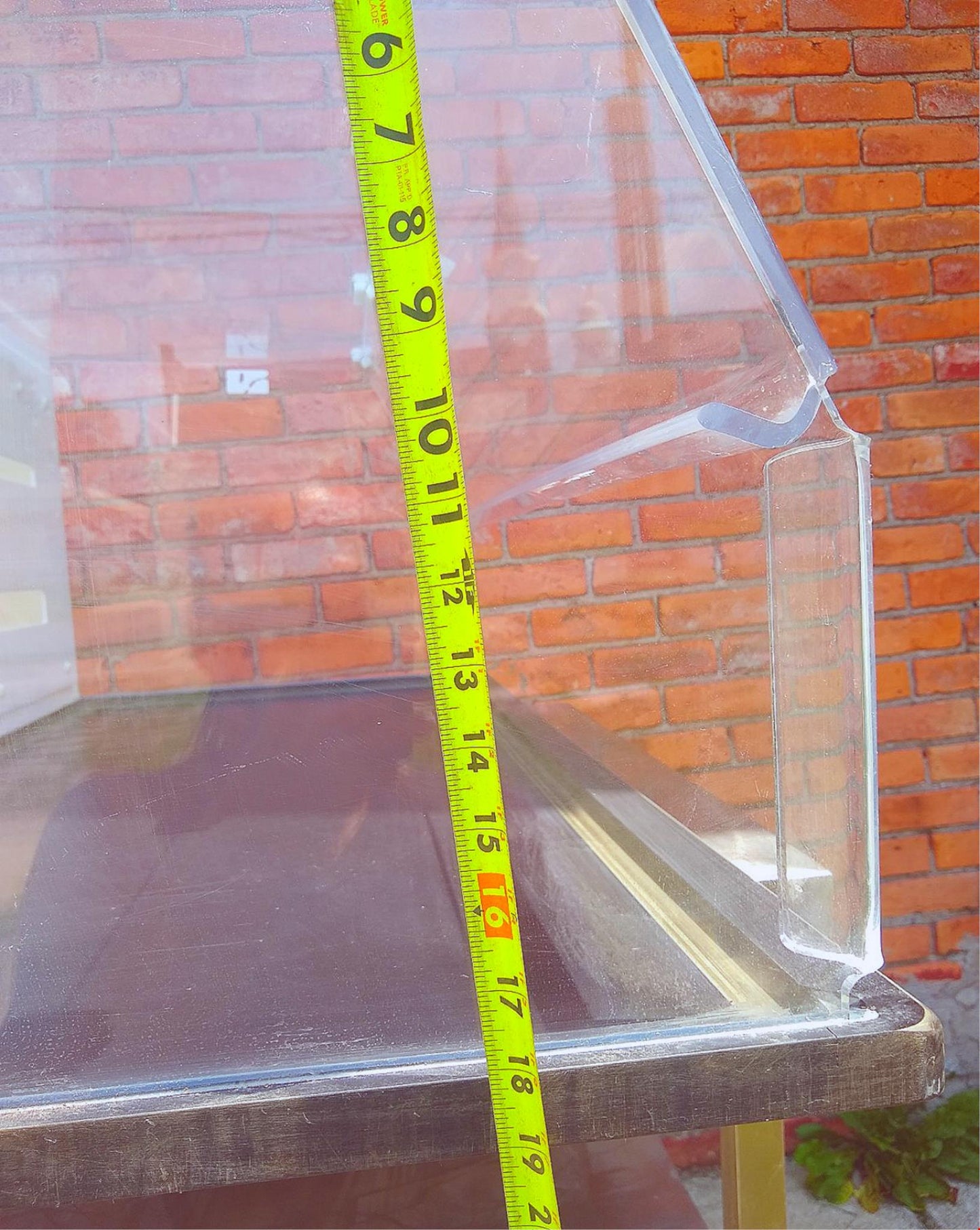 FLOW SCIENCES VBSE VENTED 4ft SAFETY ENCLOSURE FUME HOOD with 2 FAN FILTER MOUNT