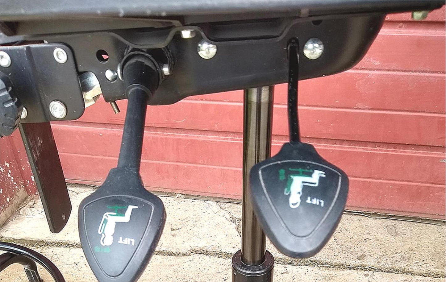 LOT of 8 BIO-FIT BLACK STOOL OFFICE MEDICAL CLINIC EXAM STOOLs CHAIRs FREESHIP