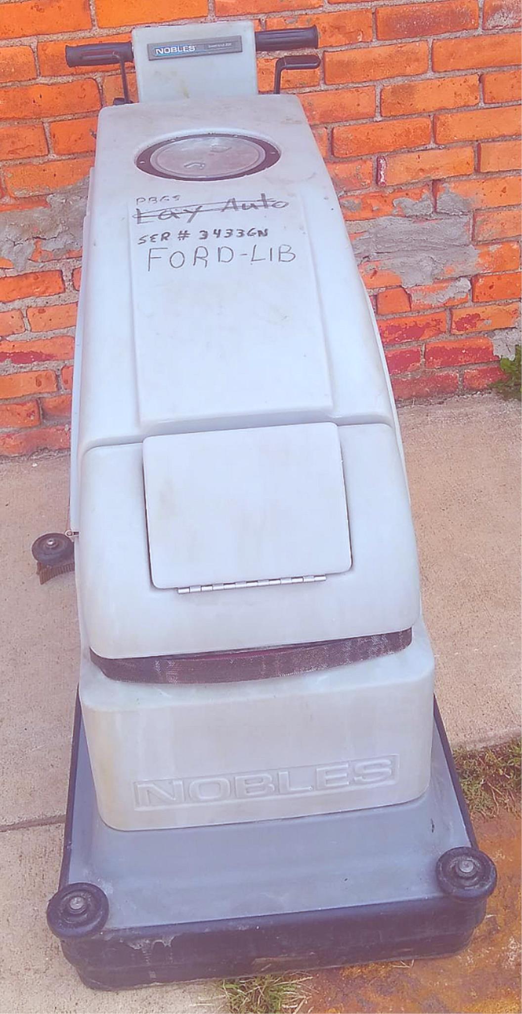 NOBLES SPEED SCRUB 2000 20"FLOOR WALK BEHIND BATTERY FLOOR SCRUBBER FREESHIP