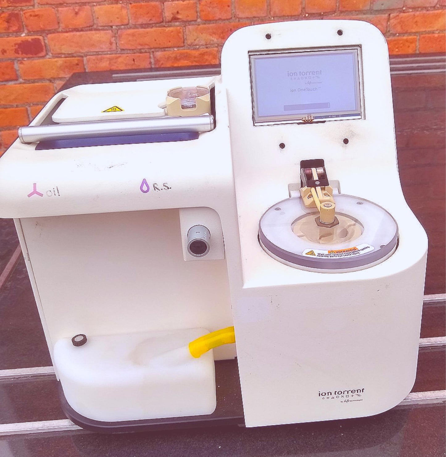 THERMO FISHER ION ONE TOUCH 2 INSTRUMENT ION SEMICONDUCTOR CHIPS THERMAL CYCLER