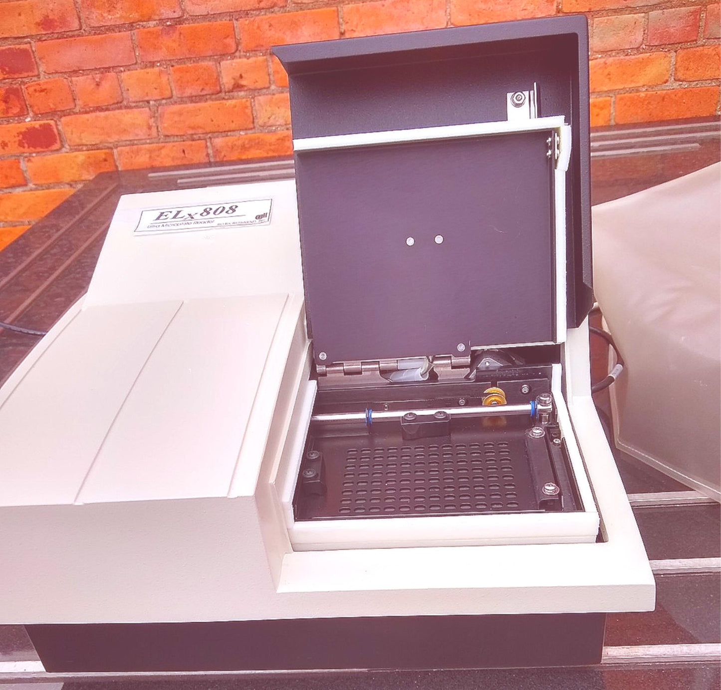 BIOTEK ELX808-IU ULTRA 96-WELL ABSORBANCE MICROPLATE READER MANUAL FREE SHIP