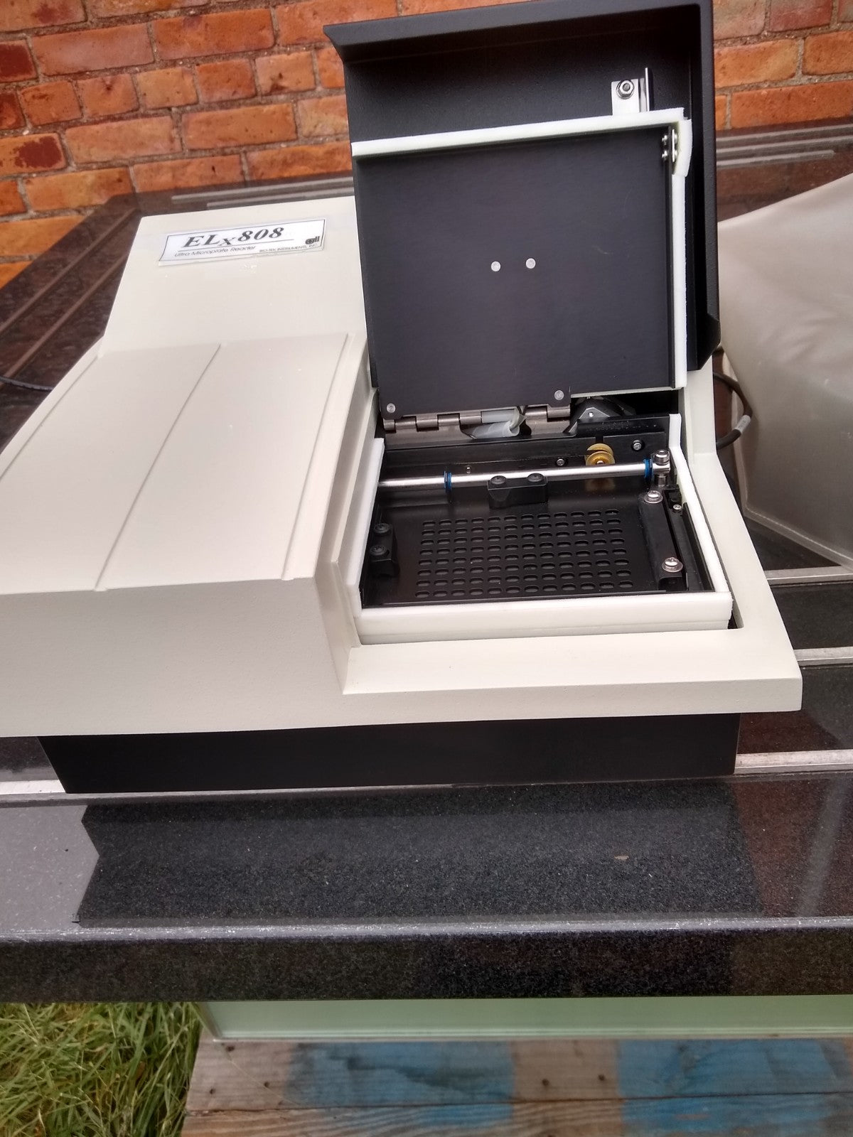 BIOTEK ELX808-IU ULTRA 96-WELL ABSORBANCE MICROPLATE READER MANUAL FREE SHIP