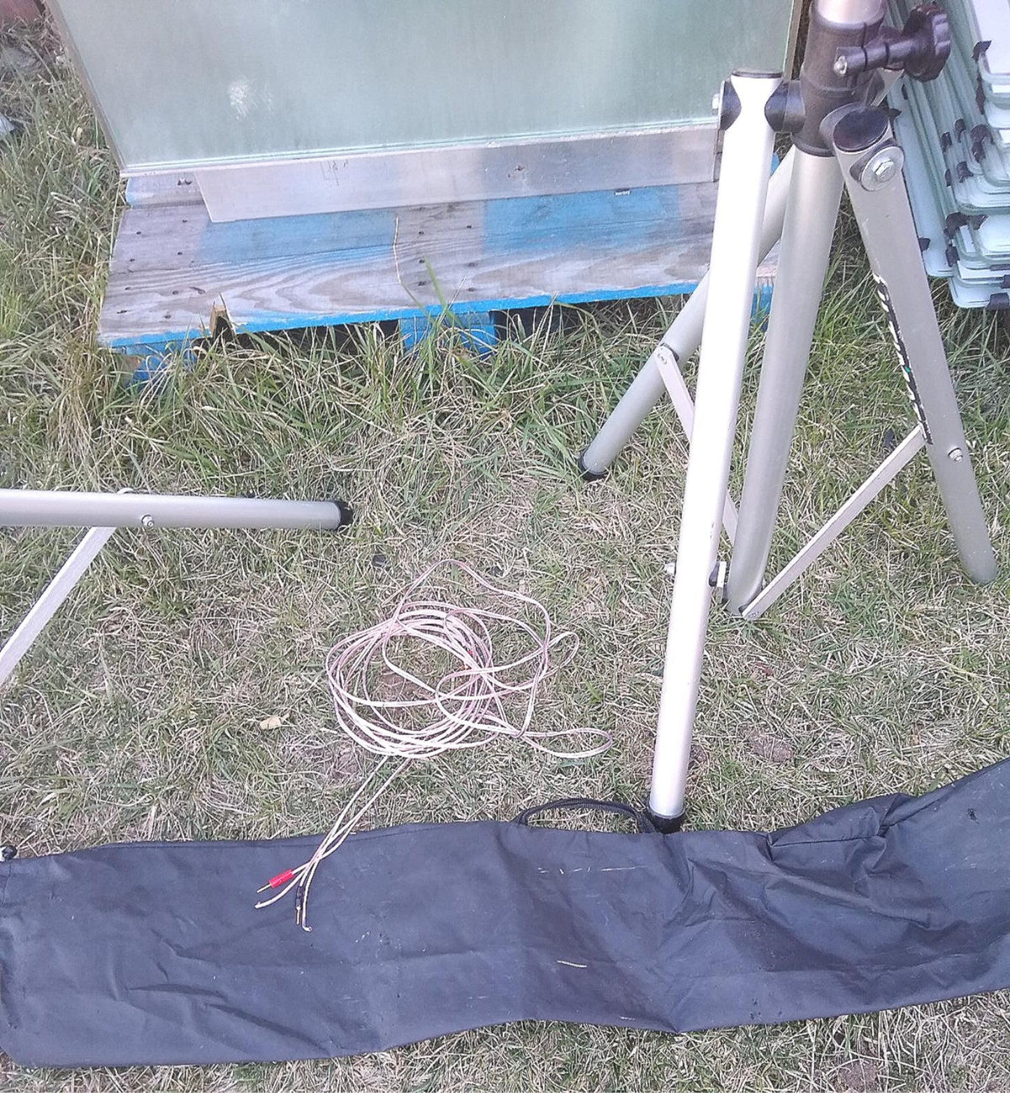 RAMSA SPEAKERS AND ULTIMATE POLE STANDS