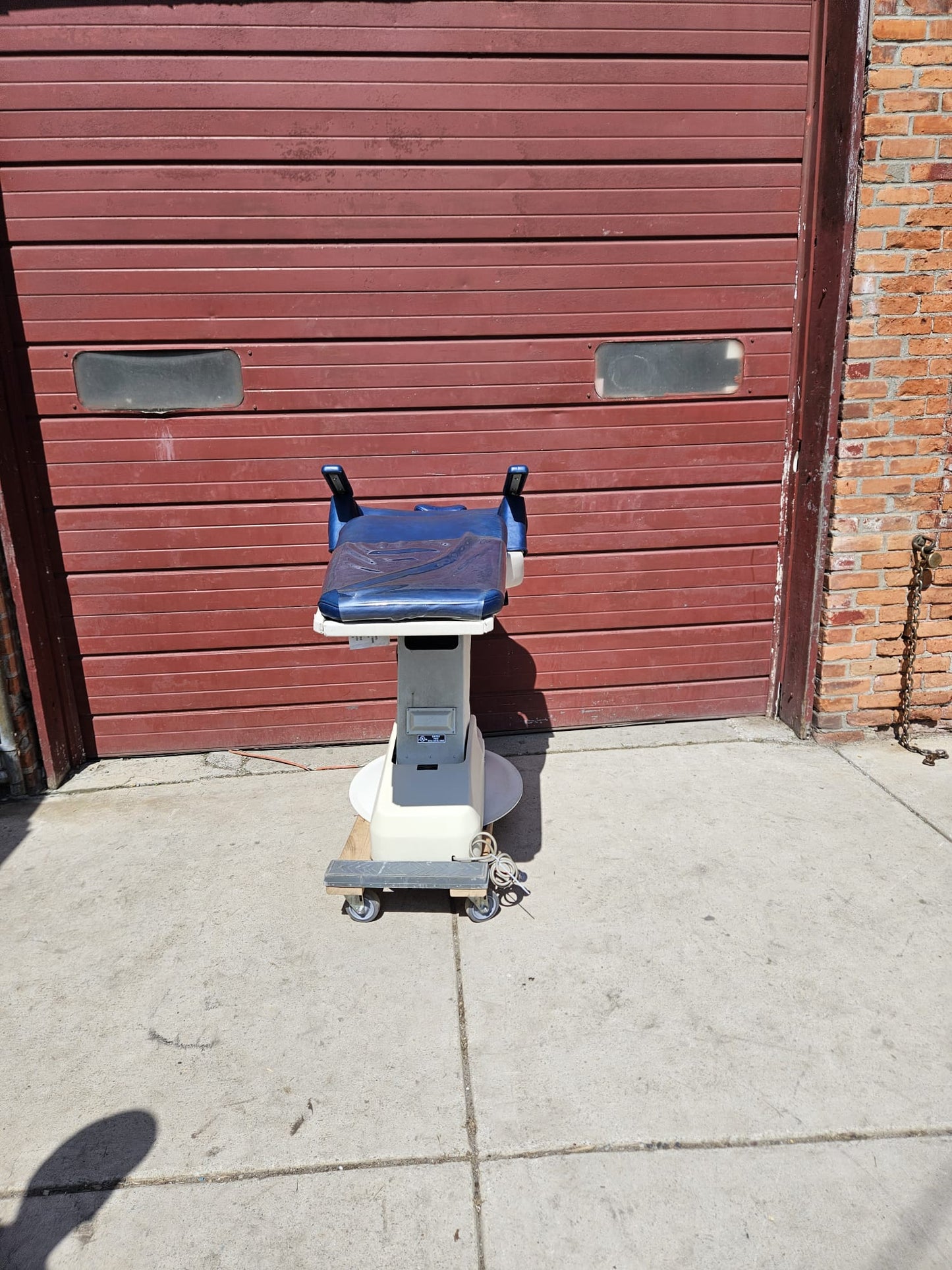 ROYAL 17 POWER HI-LO PROCEDURE EXAM CHAIR 90-DAY-WARRANTY WATCH-VIDEO FREE-SHIP