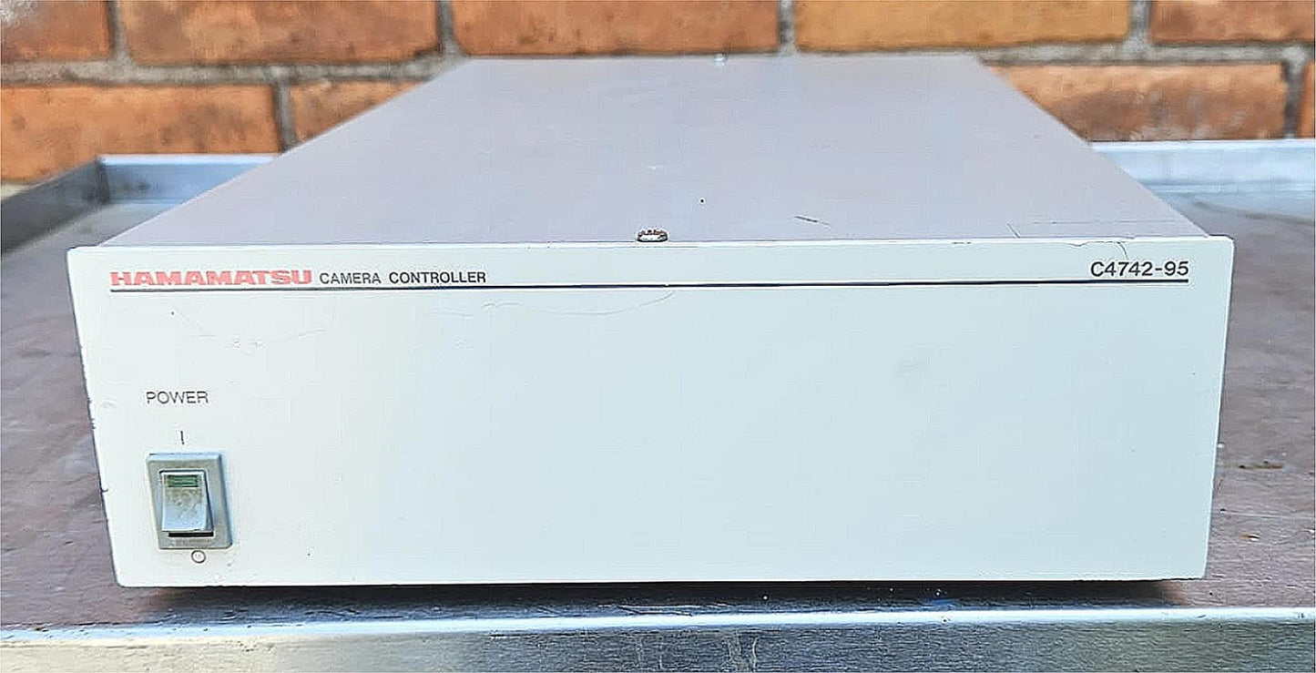 100% HAMAMATSU C4742-95 ORCA100 HIGH RESOLUTION DIGITAL CAMERA CONTROL FREESHIP