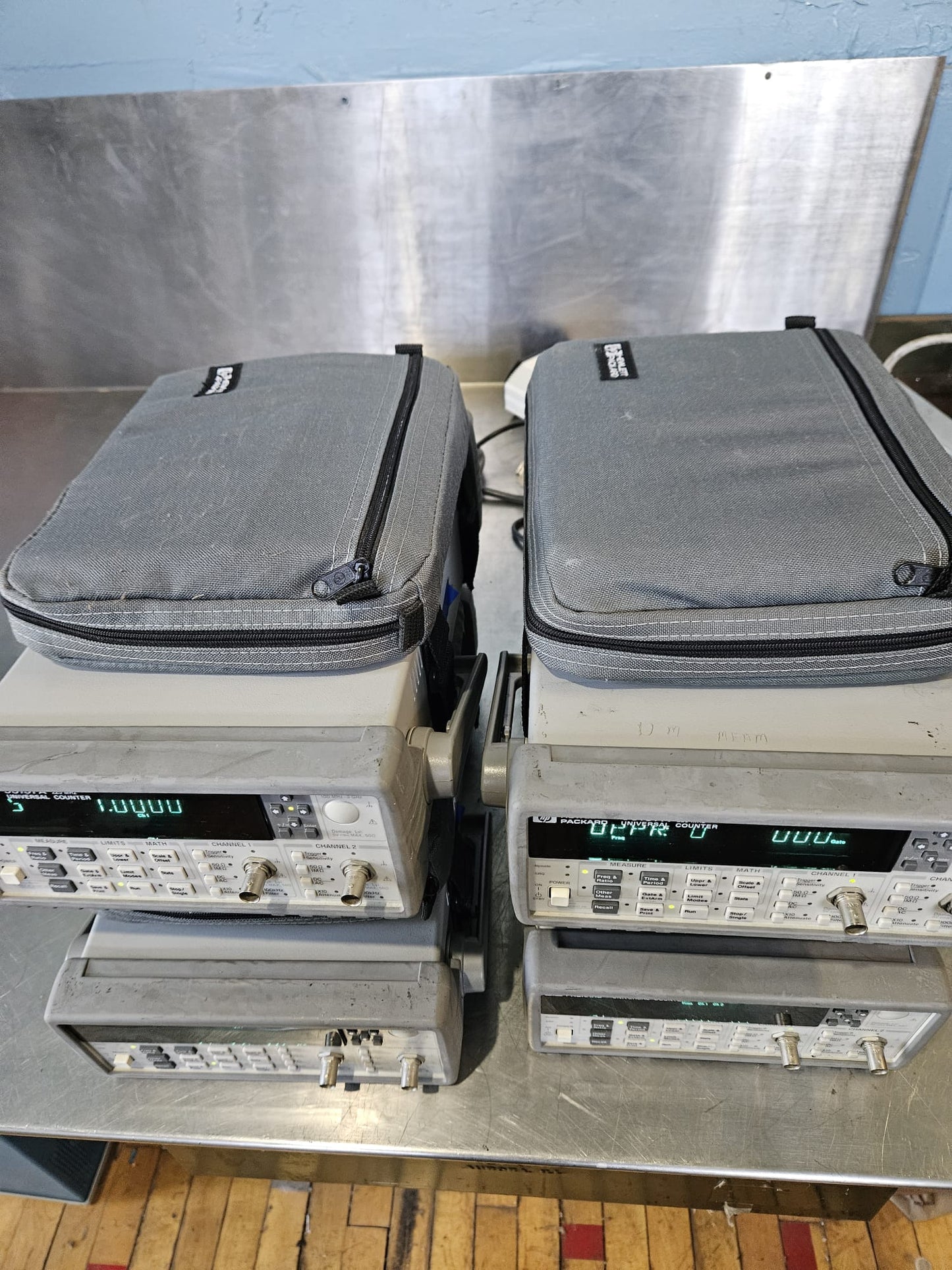 100%WARRANTY AGILENT HP KEYSIGHT 53131A 225MHz Universal Frequency COUNTER TIMER