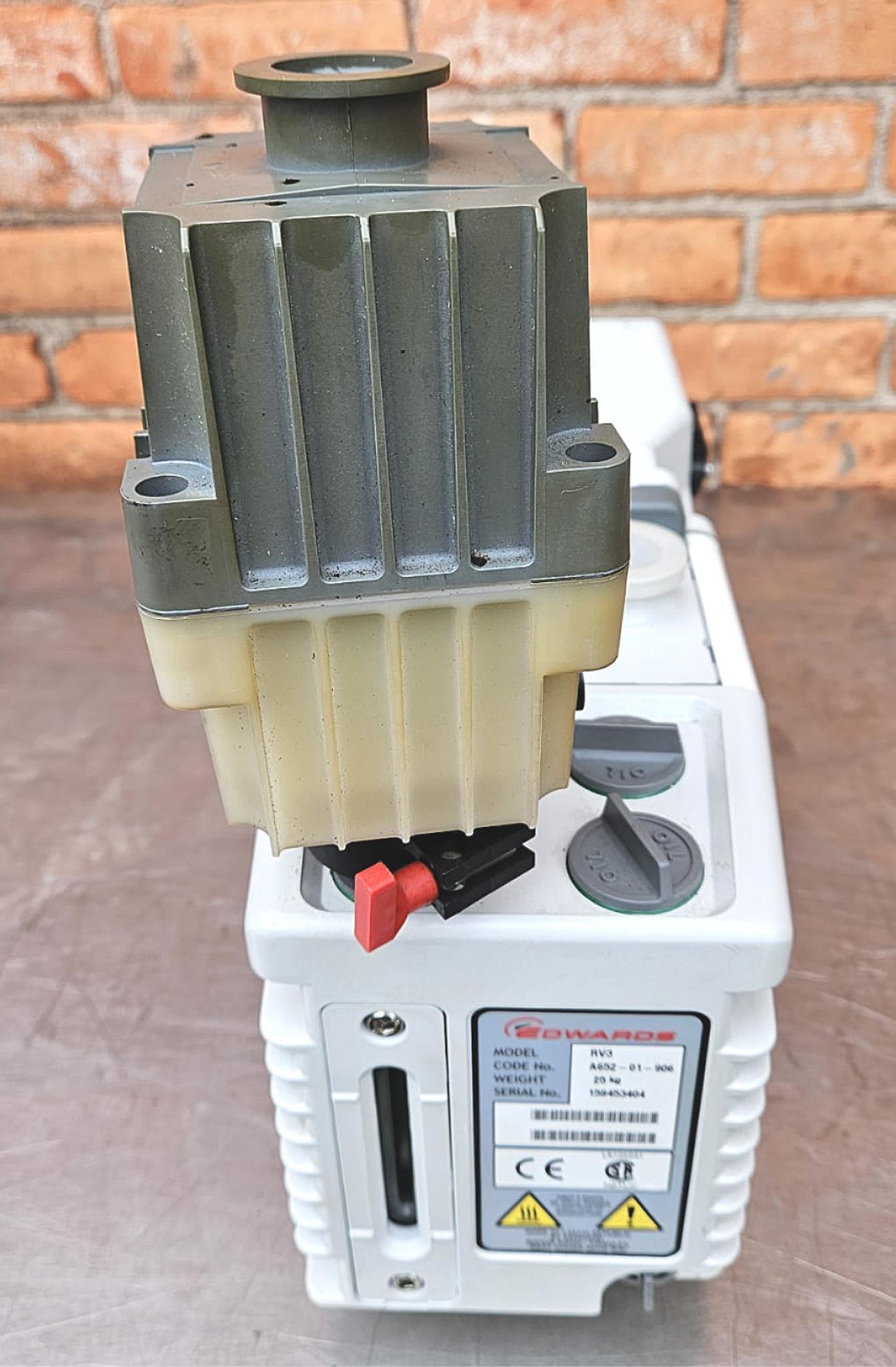 90DAYWARRANTY 220Volt EDWARDS 3 ROTARY VANE 2.3CFM VACUUM PUMP FILTER WATCHVIDEO