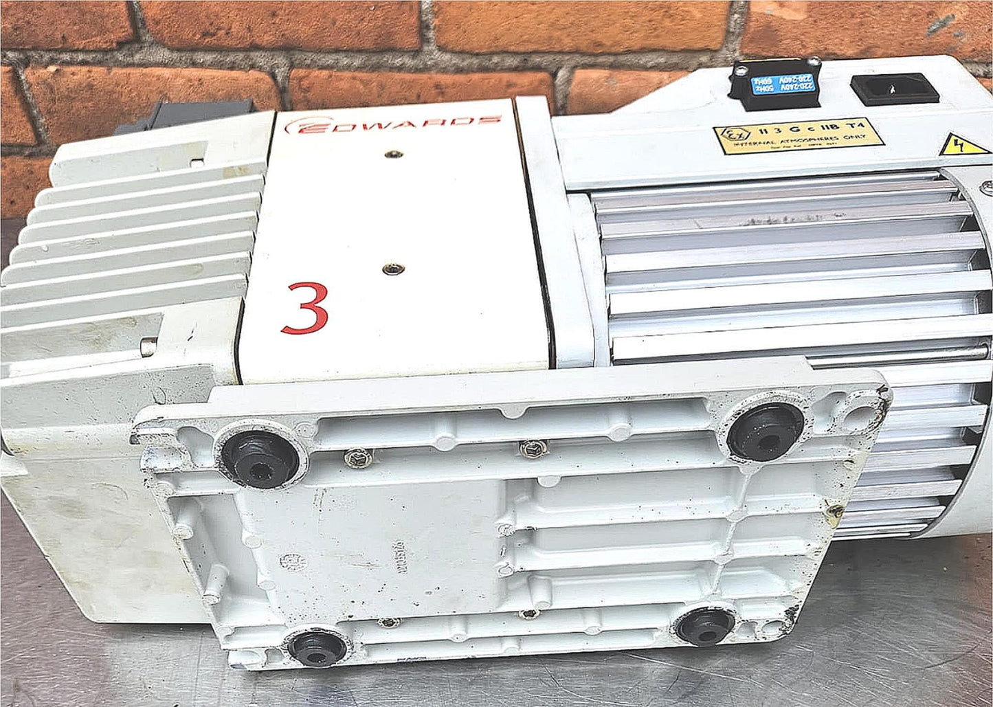 90DAYWARRANTY 110/220Volt EDWARDS 3 RV 2.3CFM VACUUM PUMP FILTER WATCH VIDEO