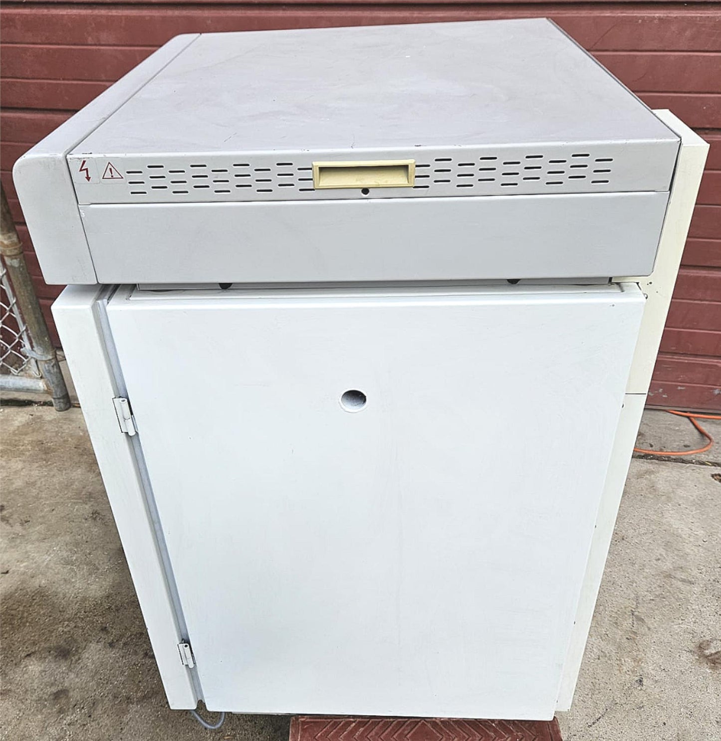 NUAIRE NU-8500 CO2 INCUBATOR 4 SHELVES 100% OPERATIONAL 90-DAY-WARRANTY FREESHIP