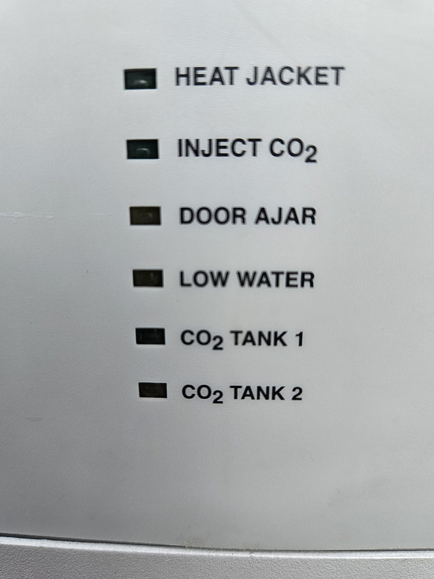 NUAIRE NU-8500 CO2 INCUBATOR 4 SHELVES 100% OPERATIONAL 90-DAY-WARRANTY FREESHIP