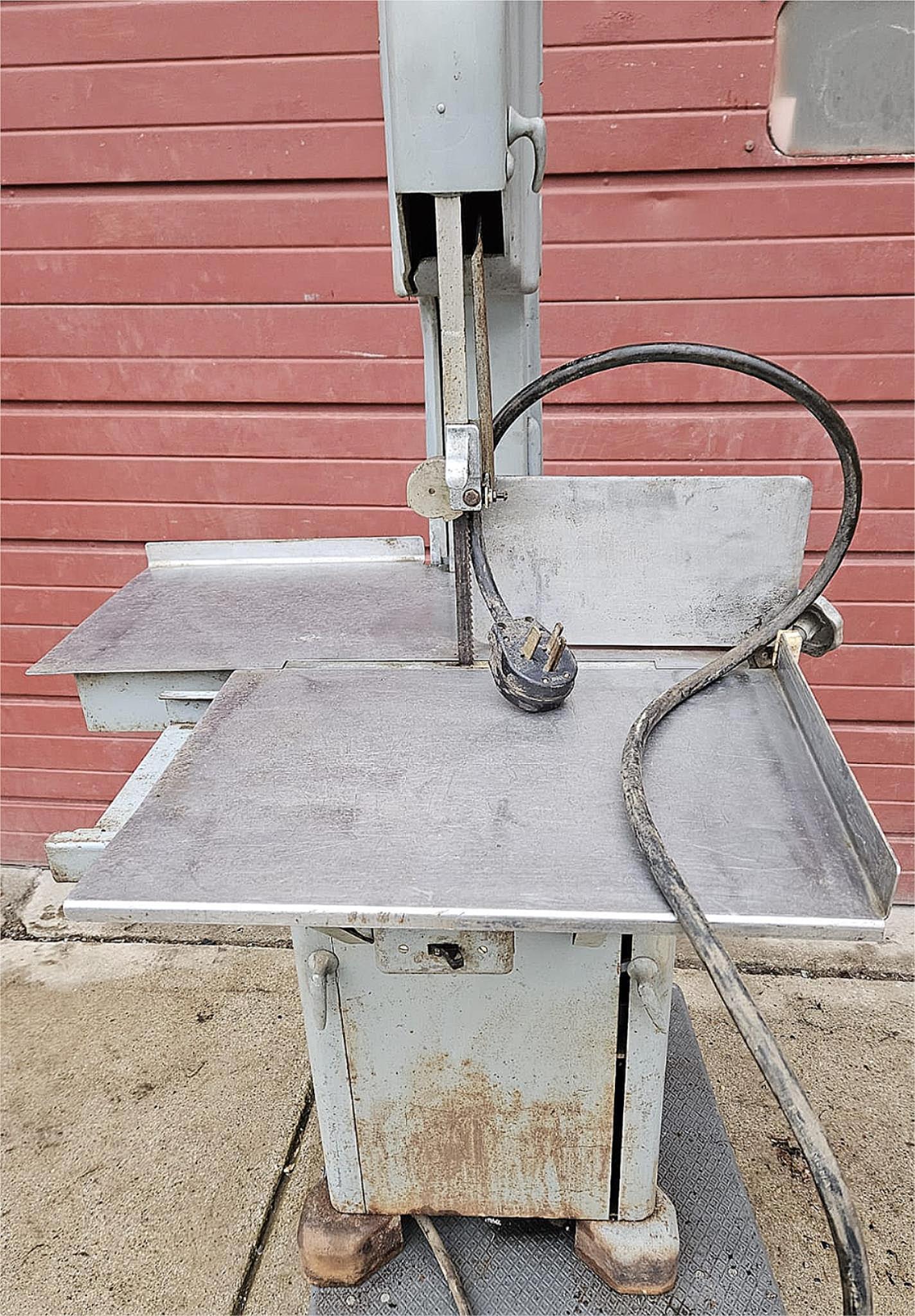 BIRO 3334 22 MEAT SAW with NEW BLADE 3PHASE & ACCESSORIES 90-DAY-WARRANTY