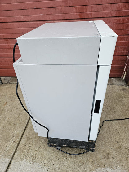 VWR 2350MP T CO2 INCUBATOR 4 SHELVES 100%OPERATIONAL 90DAYWARRANTY FREESHIP