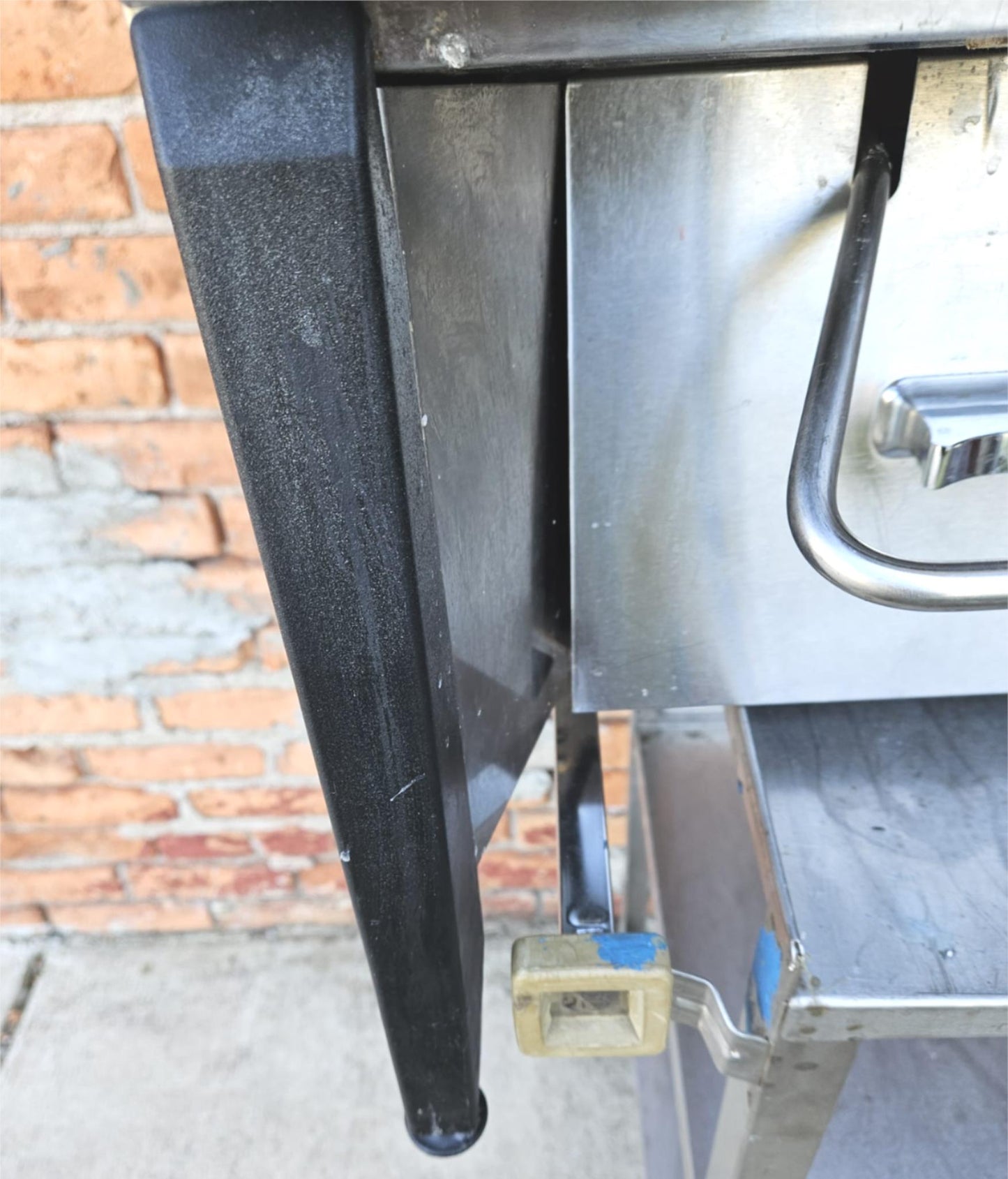 SILVER KING® SKMAJ3 REFRIGERATED COMMERCIAL MILK 3VALVE DISPENSER 90DAYWARRANTY