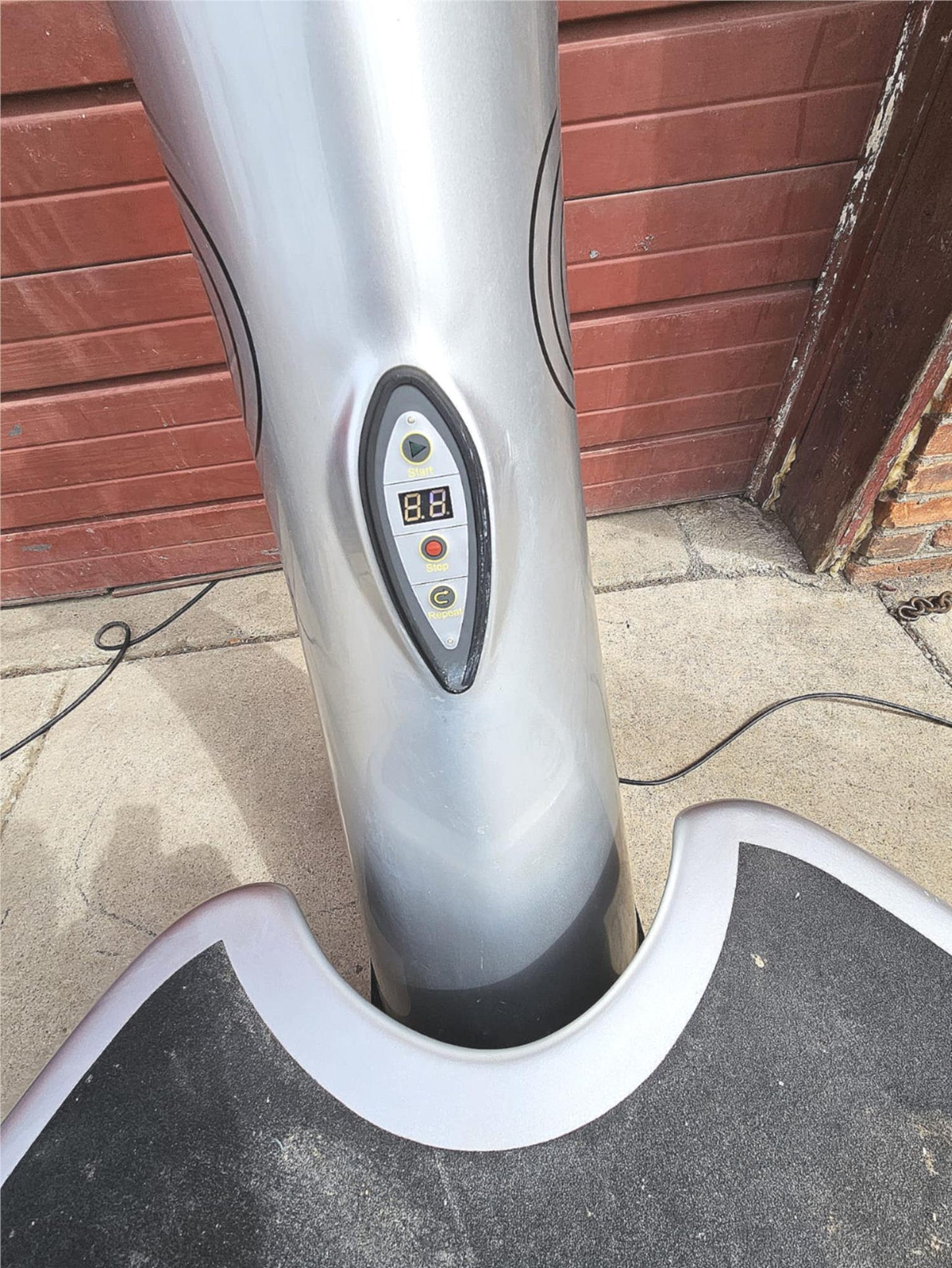 POWER PLATE® PRO5 AIRDAPTIVE VIBRATION EXERCISE MACHINE 90DAYWARRANTY WATCHVIDEO