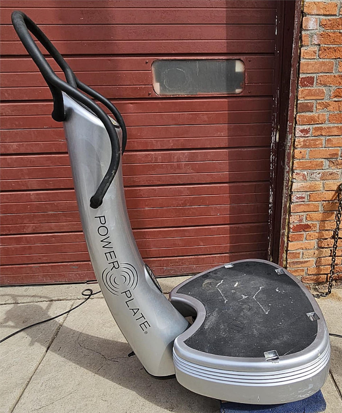 POWER PLATE® PRO5 AIRDAPTIVE VIBRATION EXERCISE MACHINE 90DAYWARRANTY WATCHVIDEO