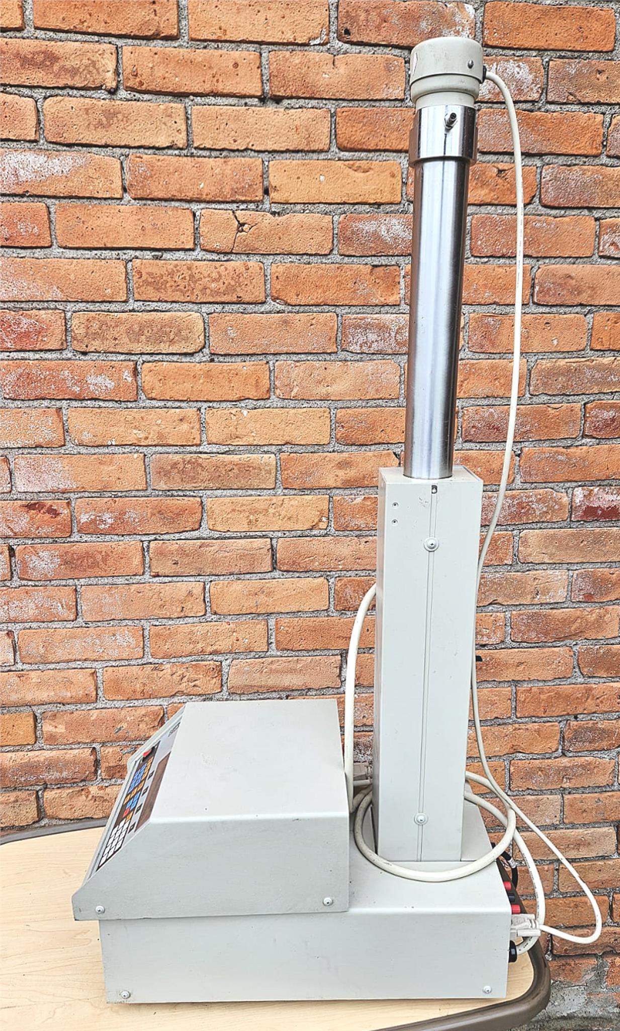 (Does Power On Fine) ISCO 500D SYRINGE PUMP with COMBIFLASH OPTIX 10 WATCH VIDEO