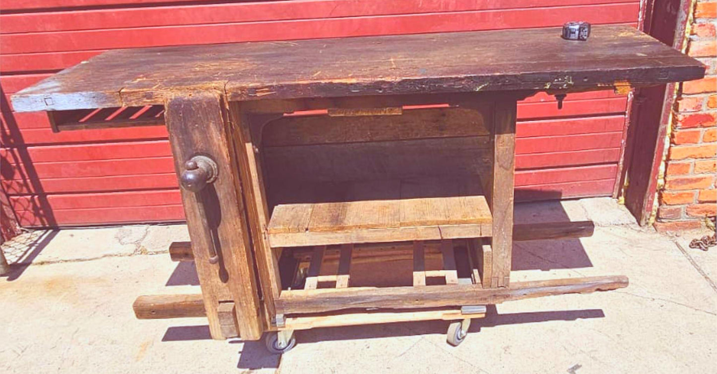 VINTAGE RUSTIC PINE CARPENTER WORKBENCH w IRON VICE CLAMP & STORAGE TRUNK TOOLS