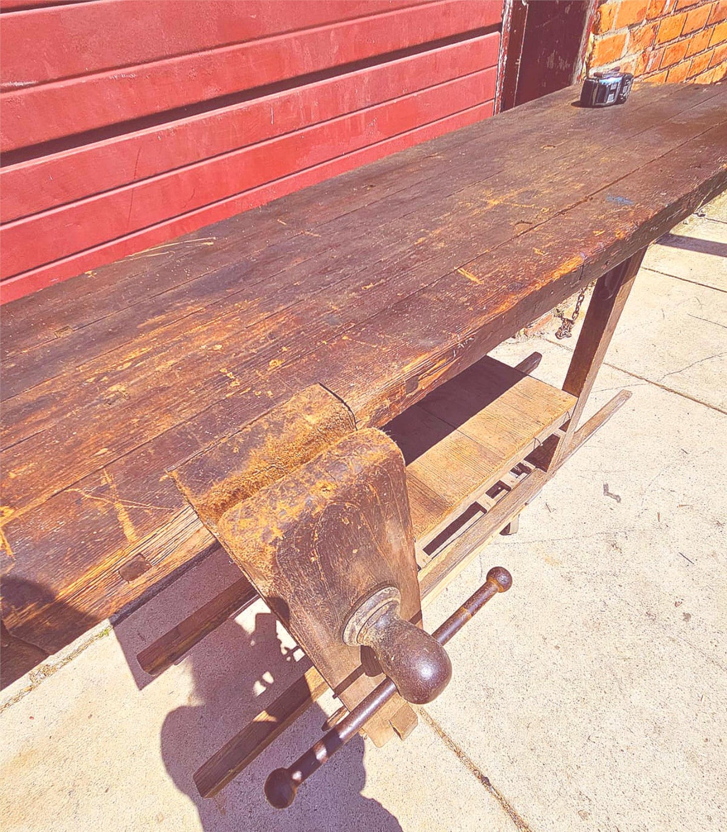VINTAGE RUSTIC PINE CARPENTER WORKBENCH w IRON VICE CLAMP & STORAGE TRUNK TOOLS