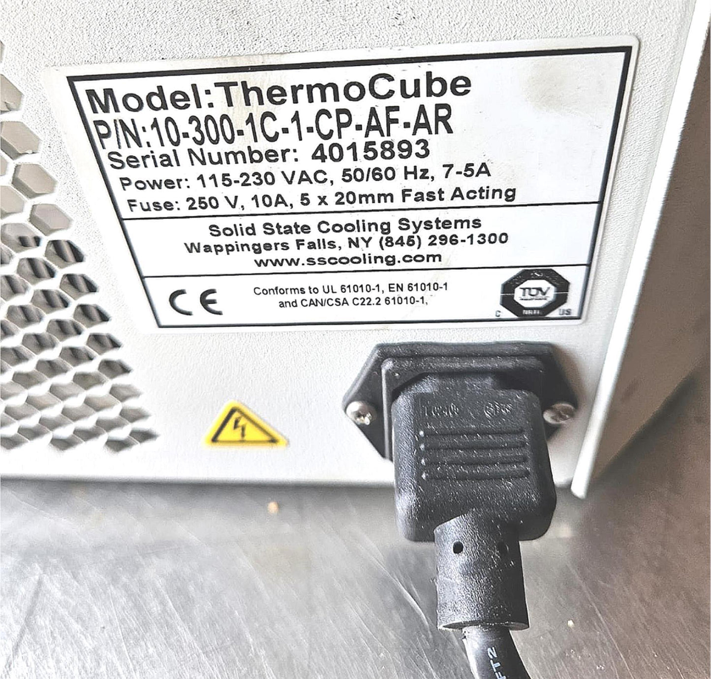 90-DAY-WARRANTY THERMOCUBE 10-300-1C-1-CP-AF-AR BENCHTOP RECIRCULATING CHILLER