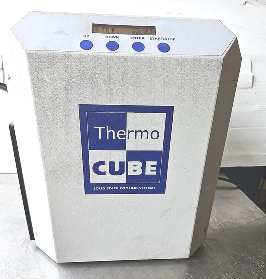 90-DAY-WARRANTY THERMOCUBE 10-300-1C-1-CP-AF-AR BENCHTOP RECIRCULATING CHILLER