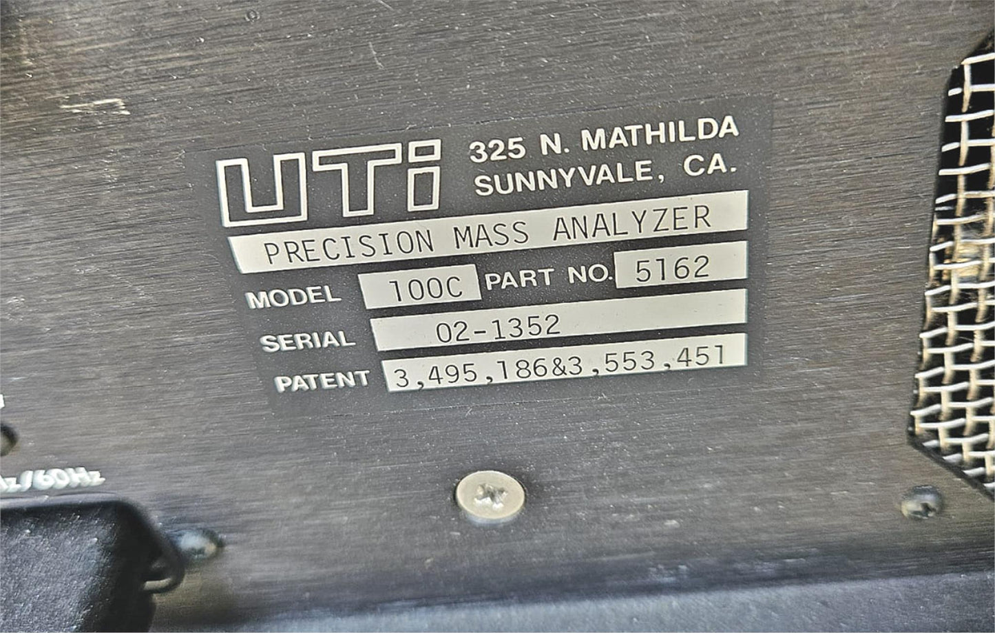 PERKIN-ELMER ULTRA HIGH VACUUM 32-100 / 11-010 ION ELECTRON CHROMATOGRAPH SYSTEM