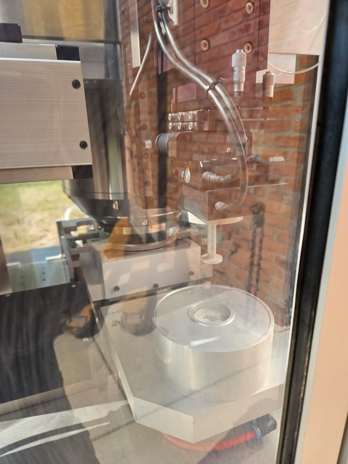 OBDUCAT IMPRINTER NIL-4-OA-DS-UV NANOIMPRINT LITHOGRAPHY MACHINE FREE SHIP