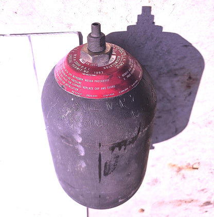 90-DAY-WARRANTY MTS NITROGEN ACCUMULATOR 700 PSI