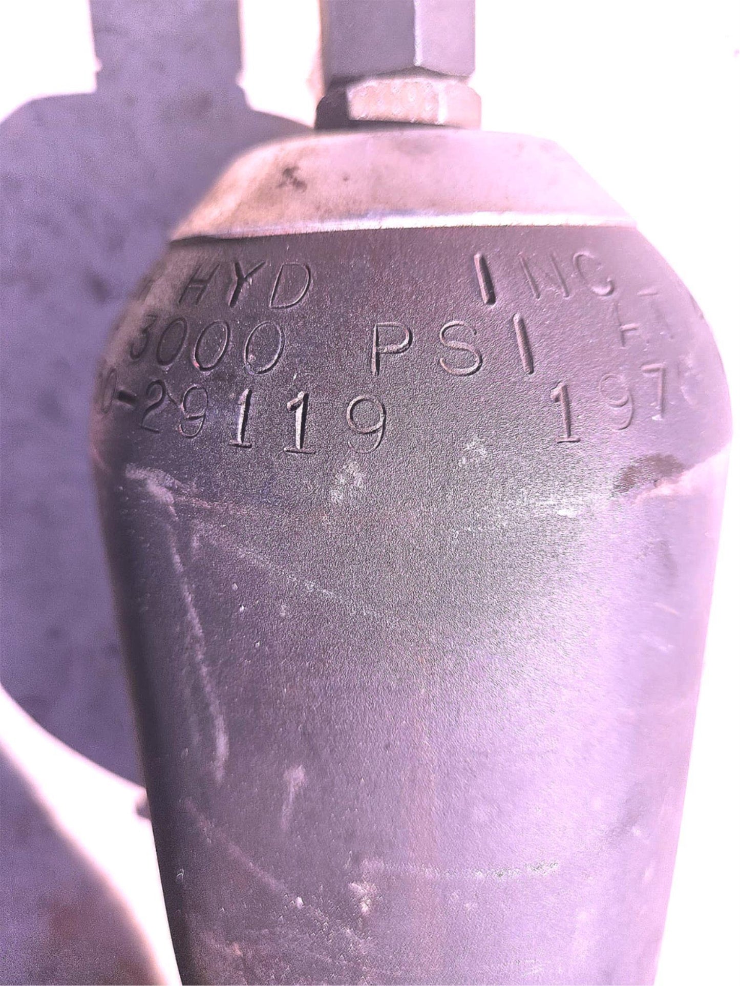 90-DAY-WARRANTY MTS NITROGEN ACCUMULATOR 700 PSI